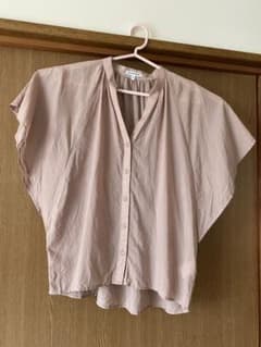 グローバルワーク　サラサラリラックス　スキッパーブラウス　ベージュのサムネイル