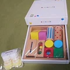 【Masa様専用】ミキハウス 積み木 (おまけで靴下)のサムネイル
