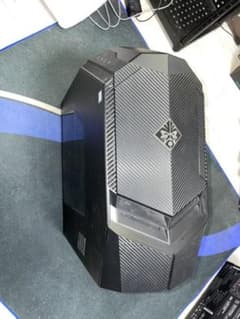 OMEN by HP　ゲーミングPC　i7-9700kのサムネイル