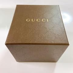 GUCCI  腕時計　YA086516 空箱のサムネイル