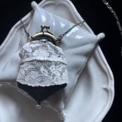 RUROWA お守りの装身具 amuletteネックレス がま口タイプ - メルカリ