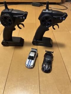 ミニドリフトRCカー 2台セット プロポ付きのサムネイル