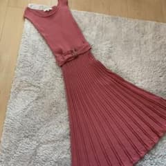 MERCURYDUO マーキュリーデュオ　ワンピースのサムネイル