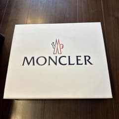 モンクレール　ギフトボックスのサムネイル