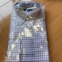 みぃの様専用バーバリーロンドン新品チェックシャツ①②のサムネイル