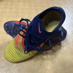 ナイキ ファントム6 agのサムネイル