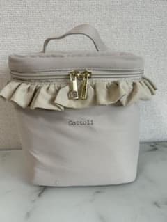 Cottoli フリル バニティポーチ ベージュのサムネイル