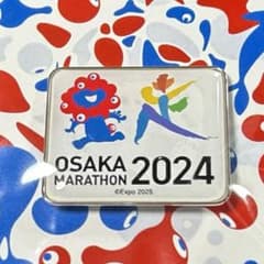 大阪マラソン2024 大阪 関西万博　コラボ　ピンバッジ 大阪マラソン✖️大阪関西万博 ミャクミャク ピンバッジ - メルカリ