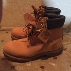 超美品✨✨ティンバーランドブーツのサムネイル