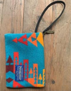 PENDLETON ペンドルトン　フェルト　ポーチのサムネイル