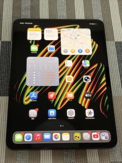 美品　Apple iPad Pro M5 256gb バッテリー　100% バッテリー100% 美品 iPad Pro M5 256G WIFI - メルカリ