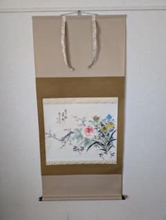 掛軸 四季草花図 藤井瑞景 三枚表装 尺八 共箱付 日本画 花鳥図 - メルカリ