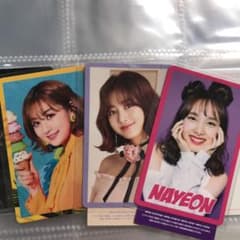 twiceトレカのサムネイル