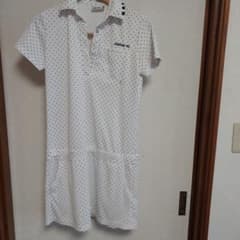 Women's golf wear