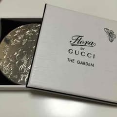 GUCCI 鏡のサムネイル