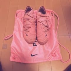 Nike ピンク スパイク FGソール 収納袋付きのサムネイル
