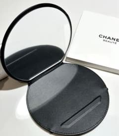 シャネル ノベルティ スタンドミラー - メルカリ