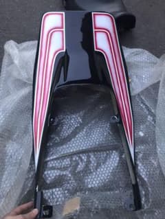 ばぶいくんさん専用　ZRX400 テールカウルのサムネイル
