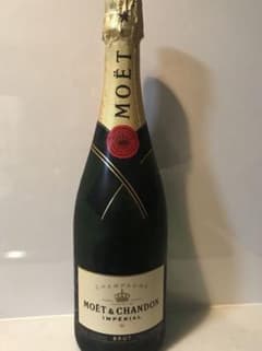 Moet&Chandonのサムネイル