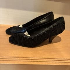 黒いレザーオープントゥハイヒールのサムネイル