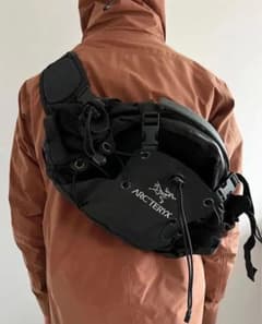 廃盤モデル ARC'TERYX Q10 lumber pack ウエストポーチのサムネイル