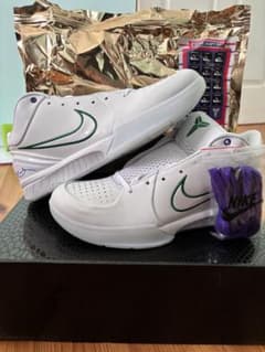 NIKE KOBE 4 PROTRO Milwaukee Bucksのサムネイル