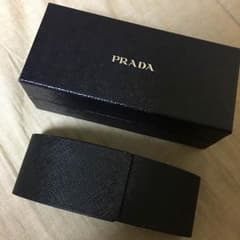 PRADA メガネケースのサムネイル