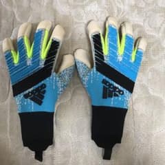 キーパーグローブ　adidas プレデタープロ　URG1.0のサムネイル