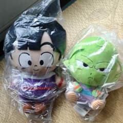 ドラゴンボールZ　ぬいぐるみ　めちゃでか　孫悟飯＆でっかい　ピッコロのサムネイル