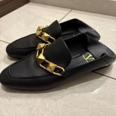 ✳︎美品✳︎ ヴァレンティノ　スタッズ付き　ローファー　バブーシュ ✳︎美品✳︎ ヴァレンティノ スタッズ付き ローファー バブーシュ