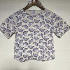 ユニクロ　アナスイ　Tシャツ　むらさき　キッズ130cmのサムネイル