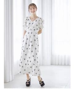 tocco closet 半袖 チェリー柄 ワンピースのサムネイル