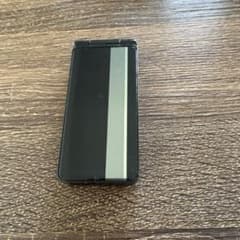 docomo P-smart P-01J 携帯電話 本体のサムネイル