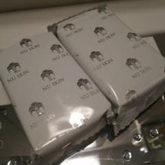 いっちゃん様専用、届きたて！ボディバー２個 グレープフルーツの香りのサムネイル
