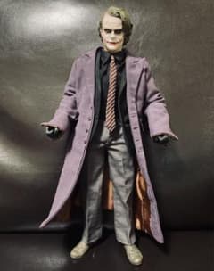 1/6 フィギュア　バットマン　ダークナイト　ジョーカーのサムネイル