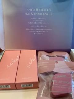 セレクタージュ　ファンデーションのサムネイル