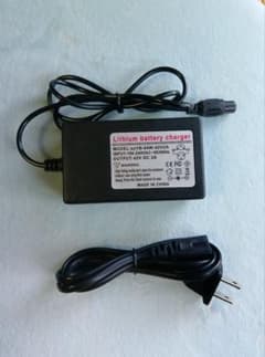 ミニ セグウェイ バランス スクーター 充電器 szYB-84W-42V2Aのサムネイル