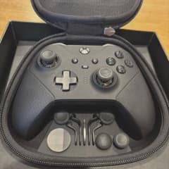 さ*な様 XBOX ELITE series2 コントローラーのサムネイル