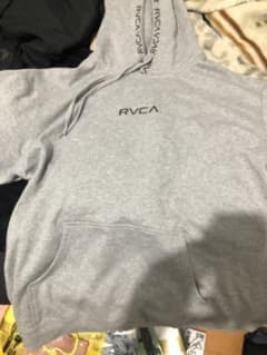rvca パーカー M グレーのサムネイル