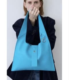 un/neu ブルートートバッグのサムネイル
