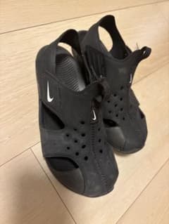 NIKE キッズ サンダル 19cm ブラックのサムネイル