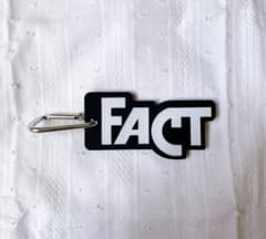 FACT キーホルダーのサムネイル