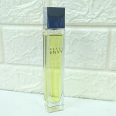 GUCCI ENVY グッチ エンヴィ オードトワレ 50ml GUCCI ENVY グッチ エンヴィ オードトワレ 50ml 香水 - メルカリ