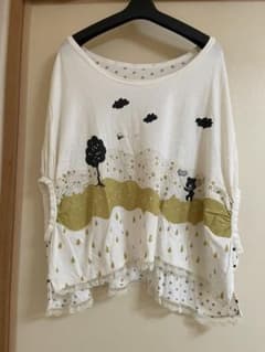 フランシュリッペ　クマとミツバチのTシャツ　❤️お値下げしましたのサムネイル