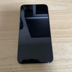 iPhone Xs Silver 256 GB auのサムネイル