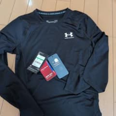Under Armour ブラック アンダーシャツ L　ヒートギア　美品のサムネイル
