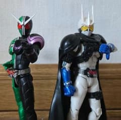 SHFiguarts 가면라이더 W&이터널 이터널 소프비