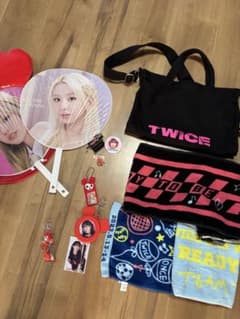 TWICE CHAEYOUNG チェヨン セット - メルカリ