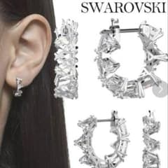SWAROVSKI Ortyx フープピアス トライアングルカット　両耳用 SWAROVSKI Ortyx フープピアス トライアングルカット 両耳用 - メルカリ