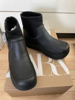 まりも様　専用　　ZARA コントラスト　ラバーフィニッシュ　アンクル　ブーツのサムネイル